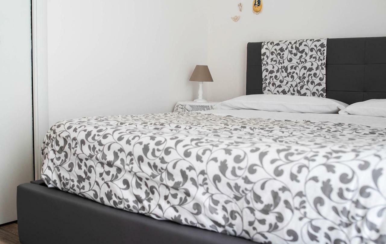 B&B Liola Patti Eksteriør billede